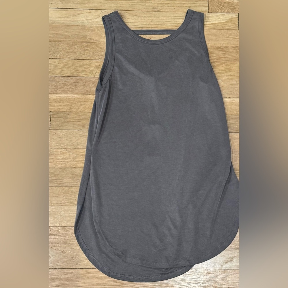 NWT Sen Collection Gray Soft Modal Tunic Top Open Back Tank Top 2 Medium M
